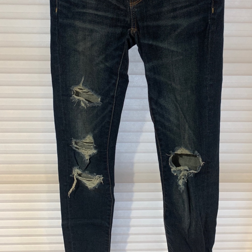 00R Dark Wash Ripped American Eagle Next Level Stretch Jeans